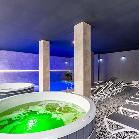 Hotel Forest *